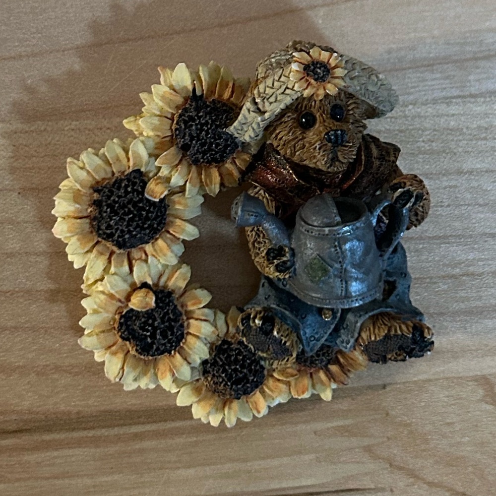 Vintage Boyds Bear Brooch Pin Sunflower Teddy With Watering Can Wreath Yellow